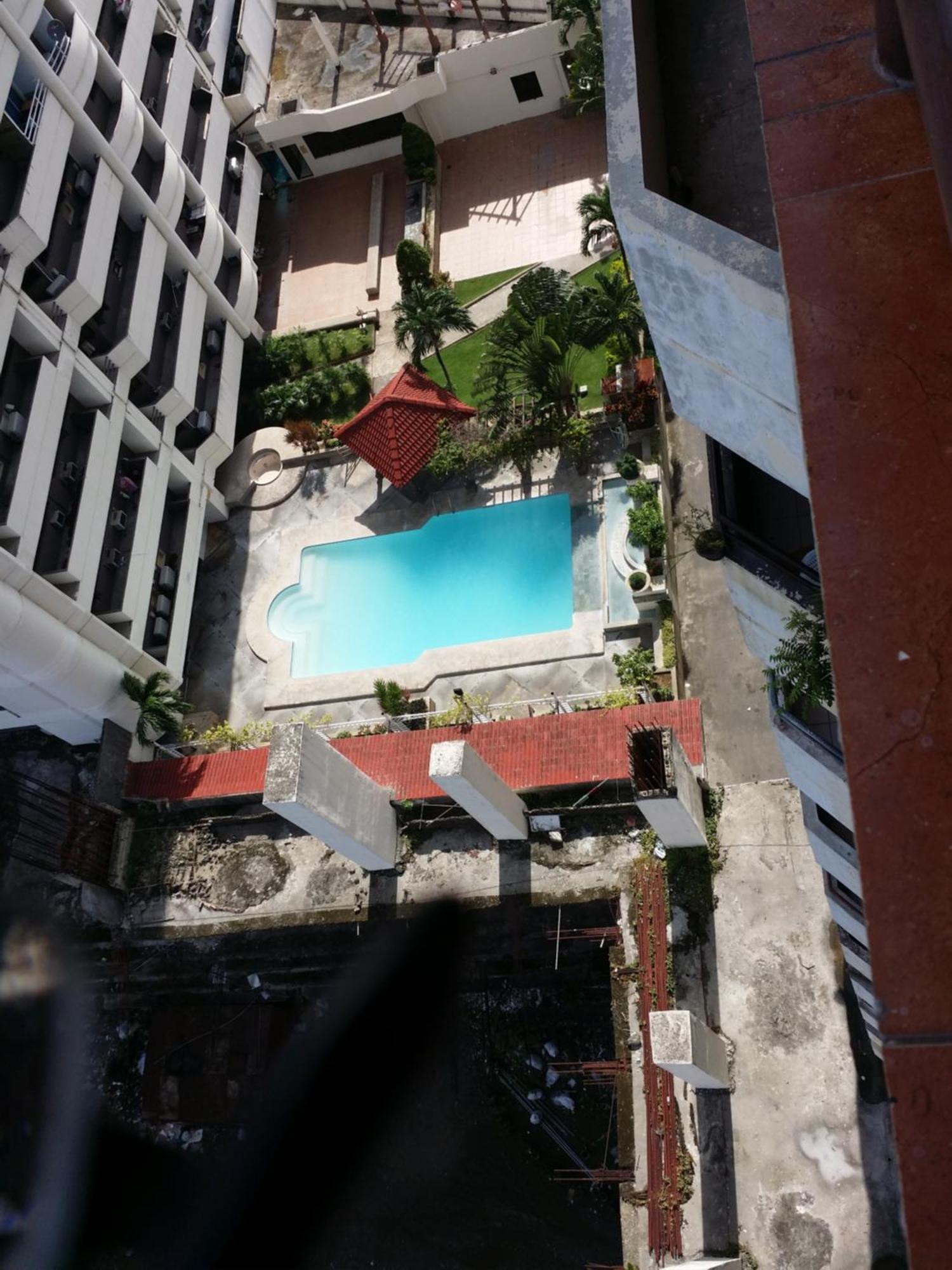 Obaid Condotels Cebu Exteriör bild