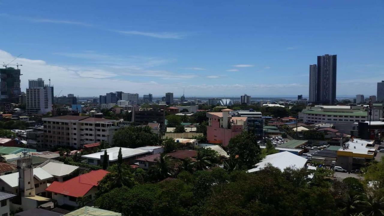 Obaid Condotels Cebu Exteriör bild