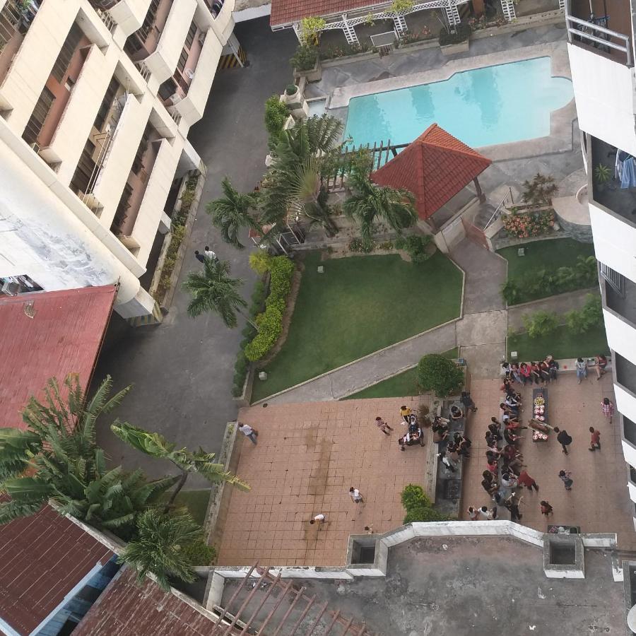 Obaid Condotels Cebu Exteriör bild